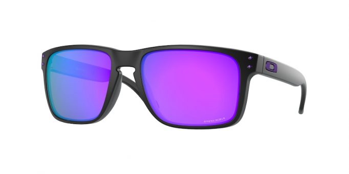 Gli occhiali da sole Oakley  Holbrook sono ideali per gli amanti dello sport.